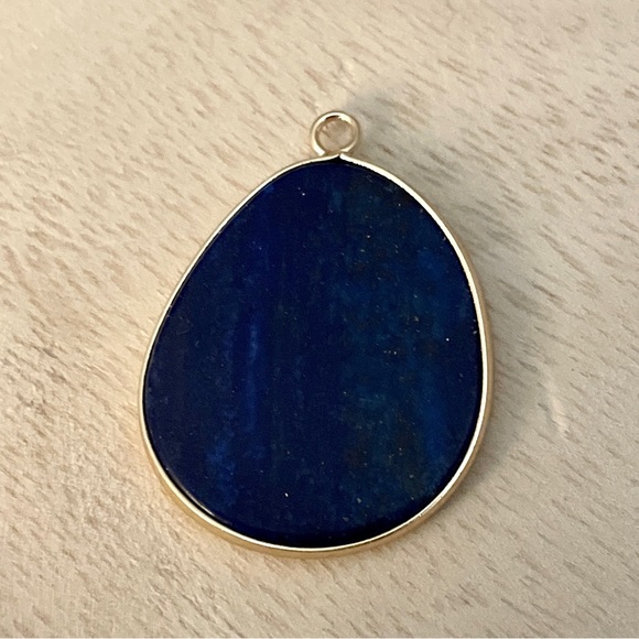 Jewelry - Lapis Lazuli Gold Pendant NWOT